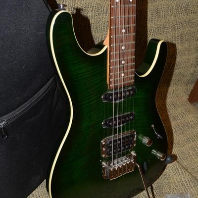 IBANEZ SA Series Solid Body Electric Guitar with Gig Bag