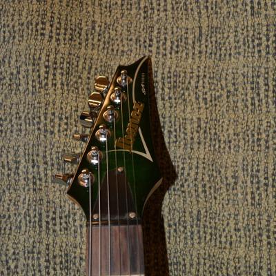 IBANEZ SA Series Solid Body Electric Guitar with Gig Bag