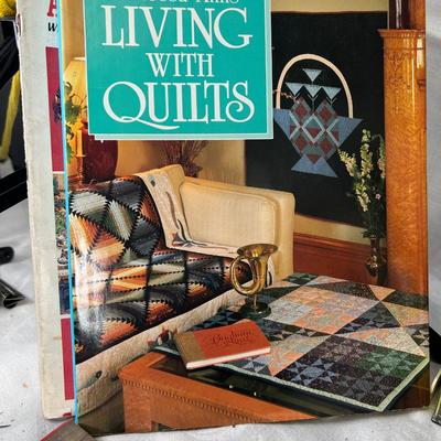 Sets of cassette classes, Readers Digest Magazine, tapes,