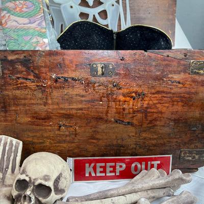 Halloween and Thanksgiving decor