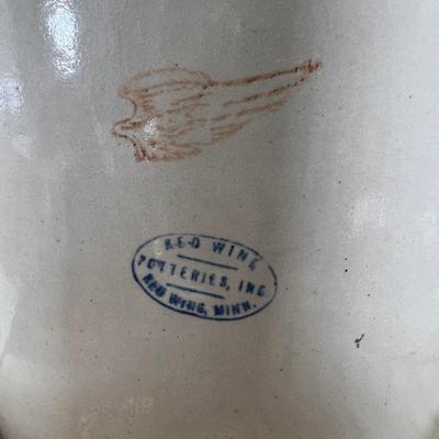 Collectible crock with lid, Vintage cups