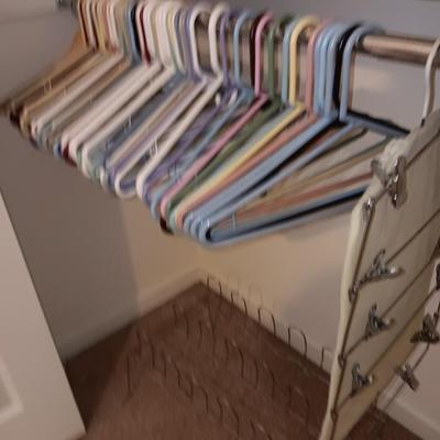 Closet organization - Clothes hangers - Shoe holder - and more