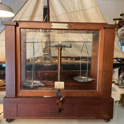 965 Vintage Glass Encased Apothecary Scale by Seederer - Kohlbusch Inc. With Weights