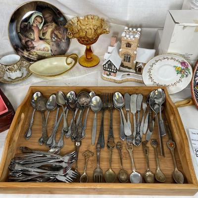 Silverware, Vintage boxes and tray, collectibles