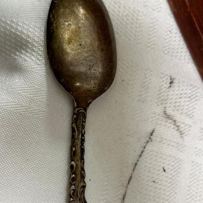 Silverware, Vintage boxes and tray, collectibles