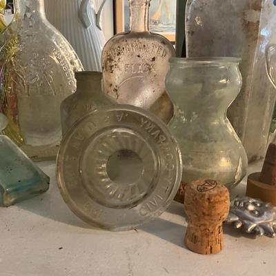 976 Lot of Antique Bottles and Two Bottle Collecting Books