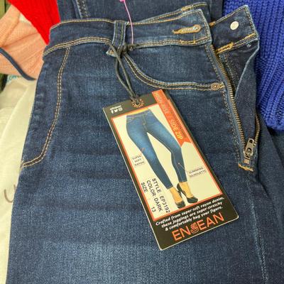 large size clothing, Jeans, T shirts, Peanuts