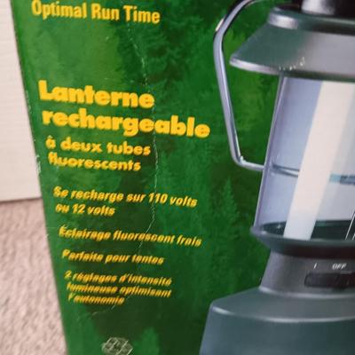 Coleman rechargeable 110 or 12 volt lantern twin tube fluorescent