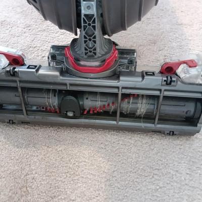Dyson DV 40 Ball Vacuum with attachments