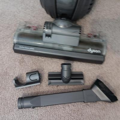 Dyson DV 40 Ball Vacuum with attachments