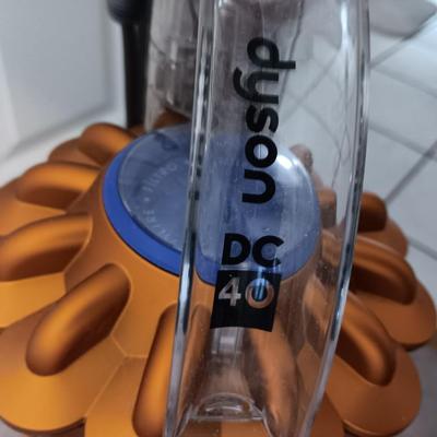 Dyson DV 40 Ball Vacuum with attachments