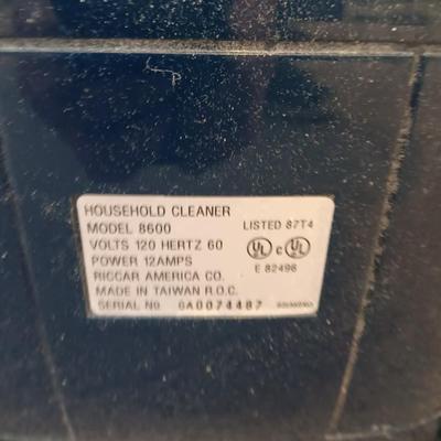 Ricar Model 8600 Vacuum cleaner with extras