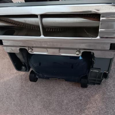 Ricar Model 8600 Vacuum cleaner with extras