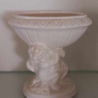 Inarco Cherub ceramic vase - dish with roses and a porcelain swan