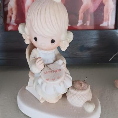 Precious moments "Mother" - Willow tree Angel - Cherub and framed babies