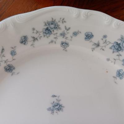 Mother & Grandmother collectible plates and two Bavaria Germany China plates