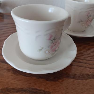Set of PFALTZGRAFF Tea Rose 4-piece setting - Mugs - Saucers - plates- Bowls 1 of 2
