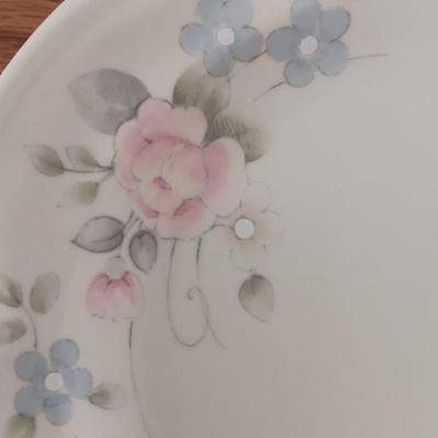 Set of PFALTZGRAFF Tea Rose 4-piece setting - Mugs - Saucers - plates- Bowls 1 of 2