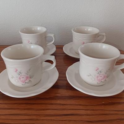 Set of PFALTZGRAFF Tea Rose 4-piece setting - Mugs - Saucers - plates- Bowls 1 of 2