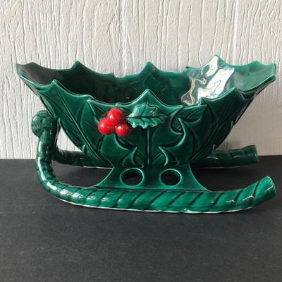 LOT 17G: Vintage Lefton Ceramic Holly Sleighs & Double Dish