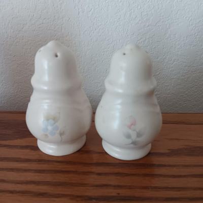PFALTZGRAFF Tea Rose condiment dishes - salt & pepper shaker cream & sugar