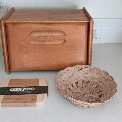 Nice wooden bread box with Biscuit warmer - basket - bamboo cutting board