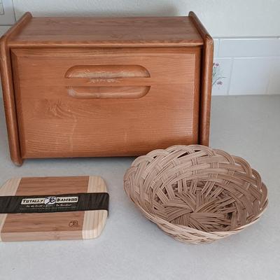 Nice wooden bread box with Biscuit warmer - basket - bamboo cutting board