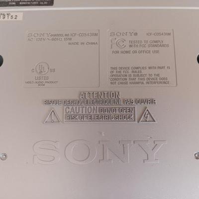 Working NICE! Cupboard undermount Sony AM/FM CD radio
