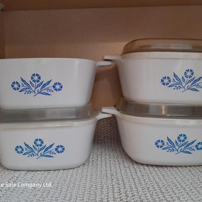 Blue cornflower Corning ware Petite pan's P-41 some with lids