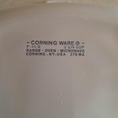 Blue cornflower Corning ware Petite pan's P-41 some with lids