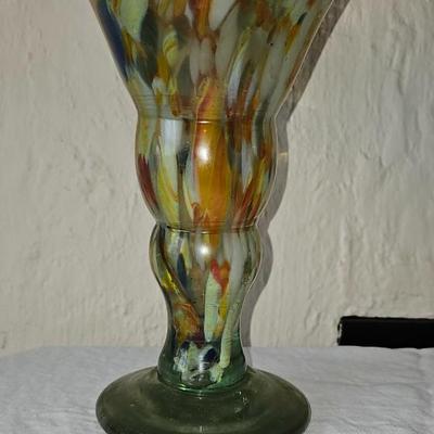 9" Hand blown Art glass vase with Ruffle Rim
