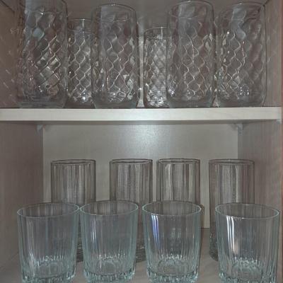 Fourteen glass Drinking glasses