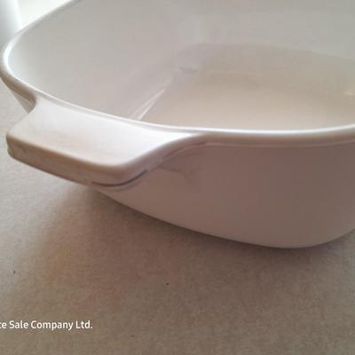Blue cornflower Corning ware 1.5 Qt and one corning ware - like white casserole dish with lid