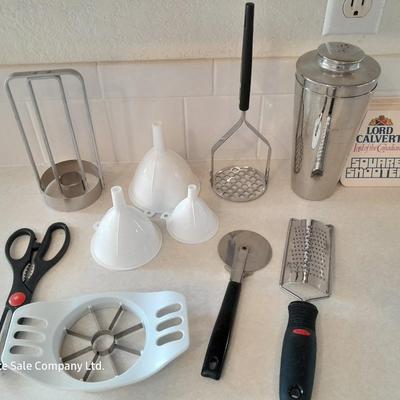 Kitchen Utensils -pizza cutter - garlic grinder - scissors - masher - drink mixing cup and more