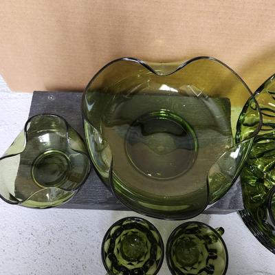 Avocado green glass lot