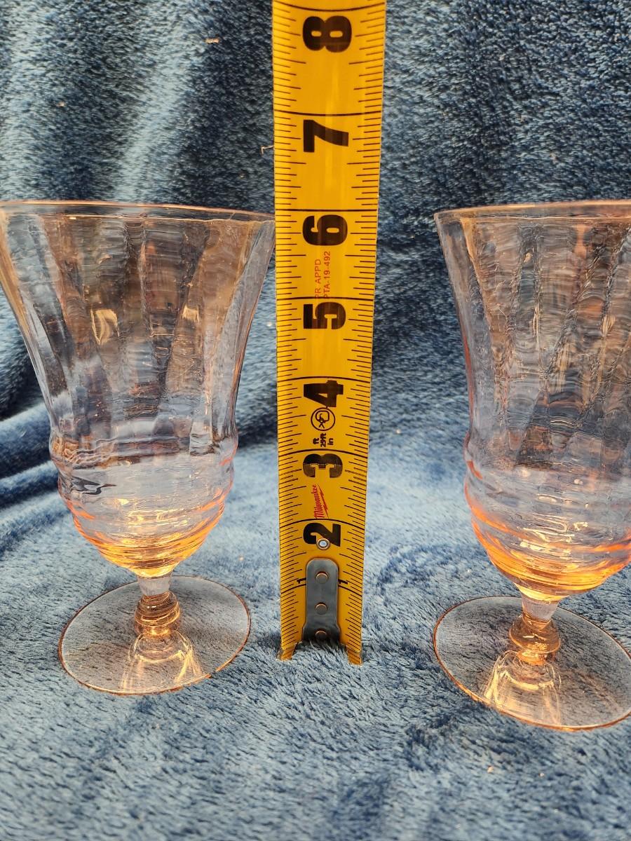 Pair of Heisey ice tea glasses | EstateSales.org