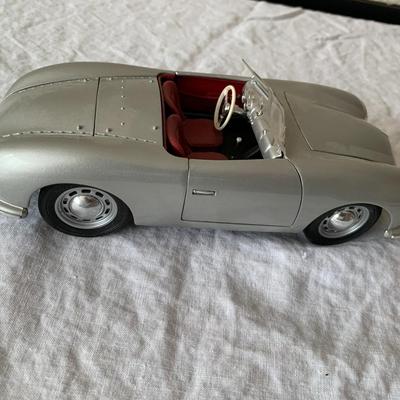 Maisto Porsche Roadster model