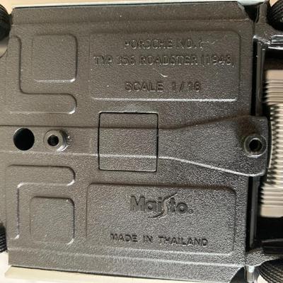 Maisto Porsche Roadster model
