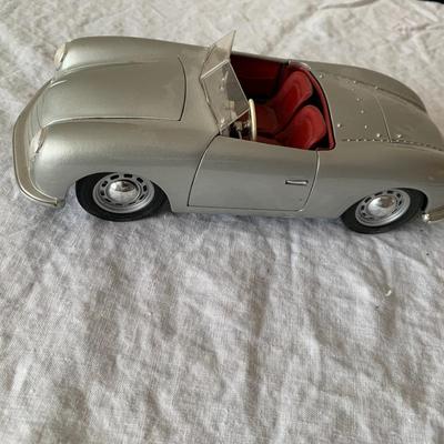 Maisto Porsche Roadster model