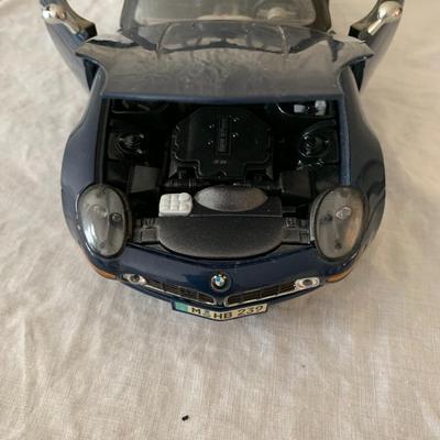 Maisto BMW Z8 model