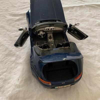Maisto BMW Z8 model