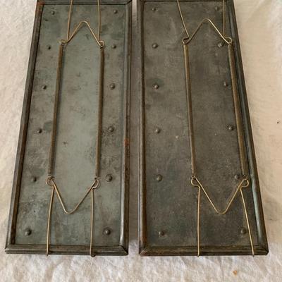 Vintage pair of Kreamer Connected Eclair or lady finger tins