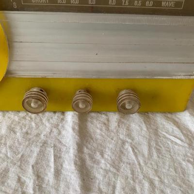 CYARTS B Deluxe 'Bullet' Radio Yellow Plexon + Lucite
