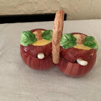 Apple motif condiment server