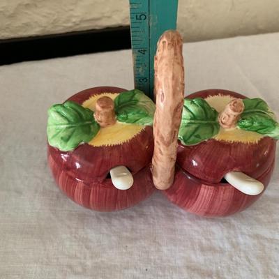 Apple motif condiment server