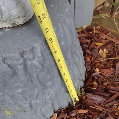 Concrete Garden Statue Asian Girl Sitting on Concrete Plant Pot