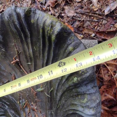 Heavy Resin Bird Bath with Frog Accent Goose Creek