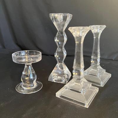 Lenox, Orrefors Crystal Glass Candleholders, Baoding Balls & More (K-RG)