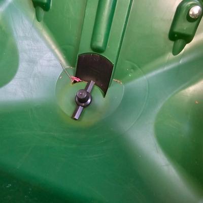 Yard & Garden Tools & Accessories (G-JS)
