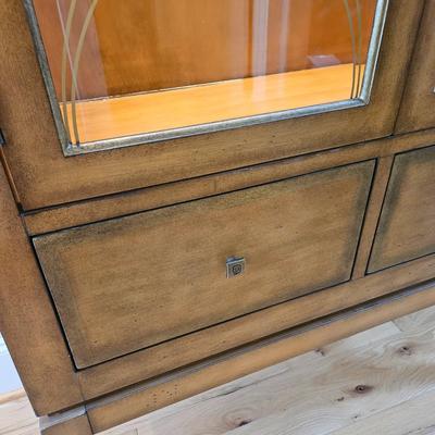 Contemporary Display Cabinet (LR-DW)